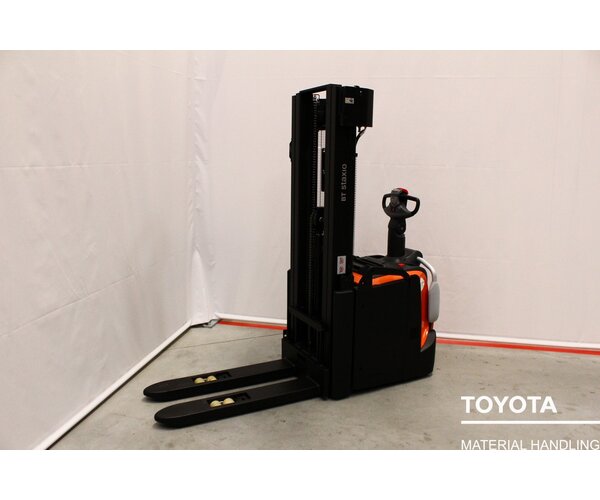 TOYOTA SPE160L 2003014944