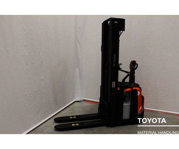 TOYOTA SPE160L 2202014549