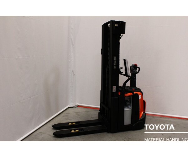 TOYOTA SPE160L 2202014554