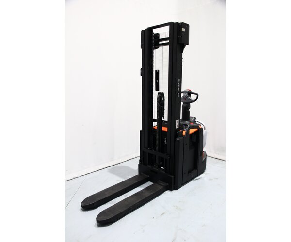 TOYOTA SPE160L 2409038960