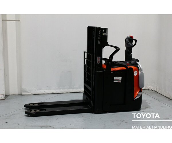 TOYOTA SPE200D 1909006242