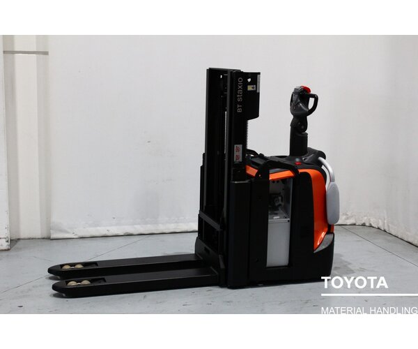 TOYOTA SPE200D 2009018299