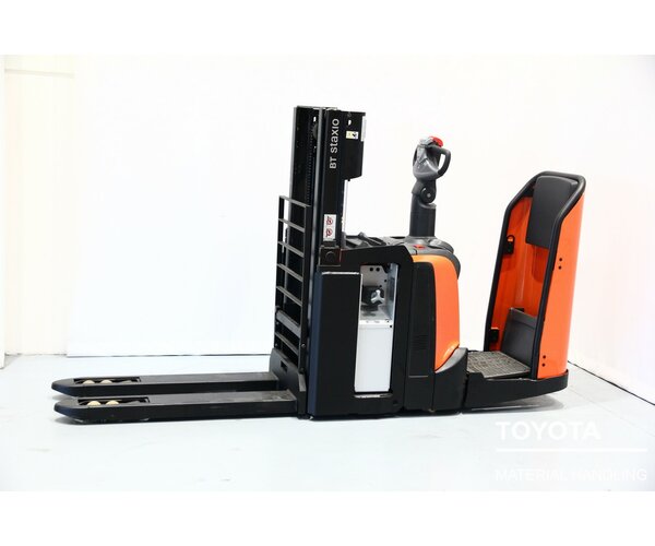 TOYOTA SPE200DN 2210013395