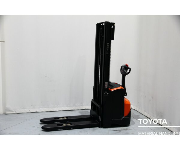 TOYOTA SWE100 2005017220