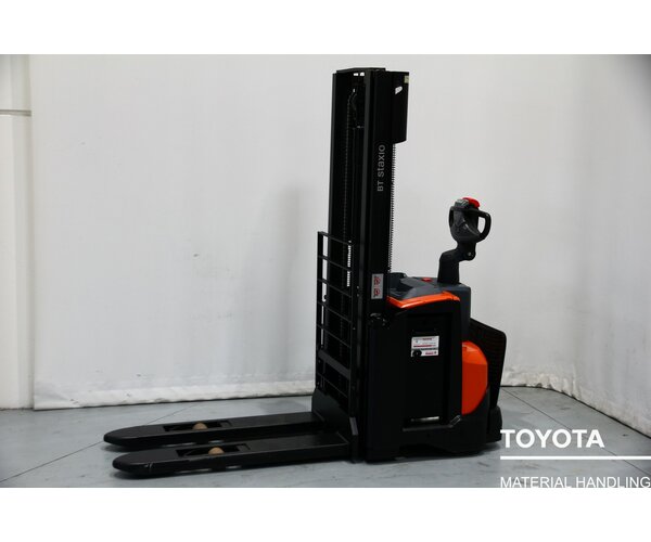 TOYOTA SWE120 2007022111