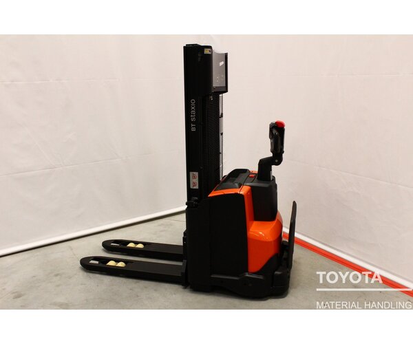 TOYOTA SWE120 2011034172