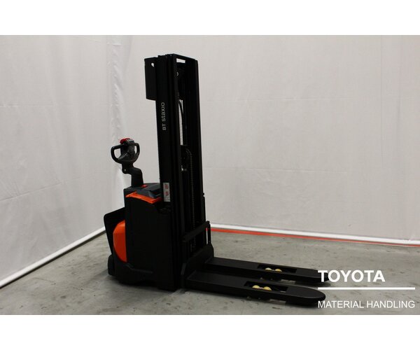 TOYOTA SWE120 2011033767
