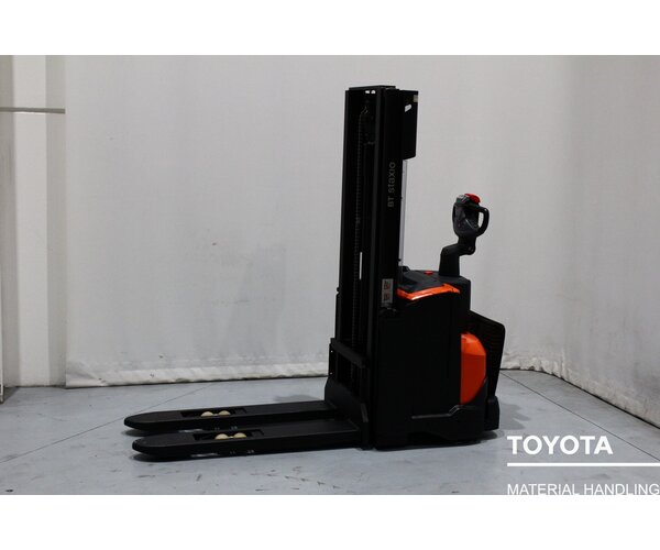 TOYOTA SWE120 2305035970