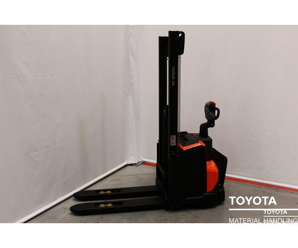 TOYOTA SWE120L 2103035749