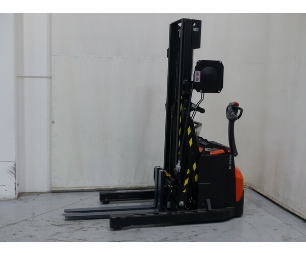 TOYOTA SWE120XR 1804002112 TOYOTA SWE120XR 1804002112