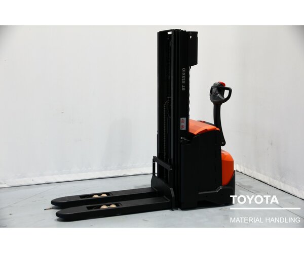 TOYOTA SWE140 1805011908