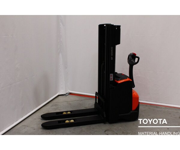 TOYOTA SWE140 1910001649