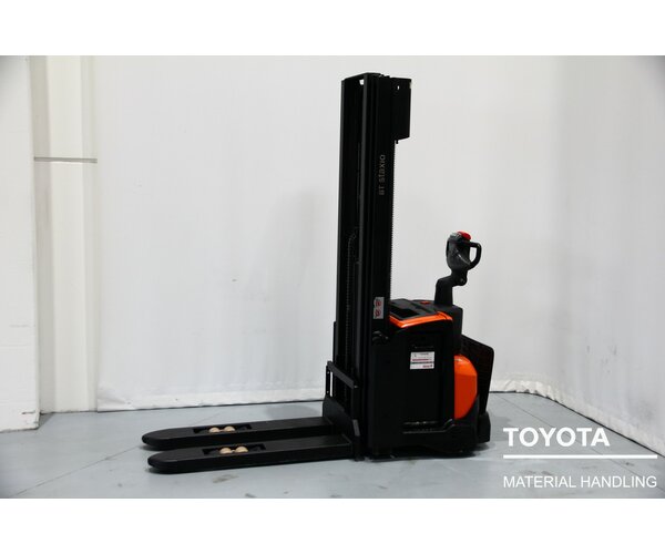 TOYOTA SWE140L 1810001258