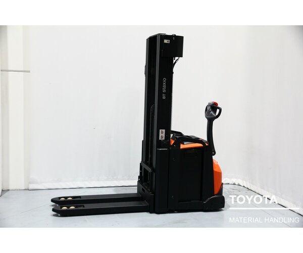 TOYOTA SWE145L 2402021900