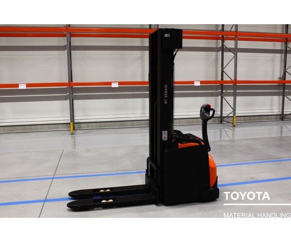 TOYOTA SWE160 1805039175