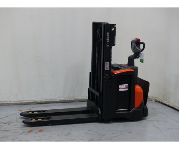 TOYOTA SWE200D 1809030382